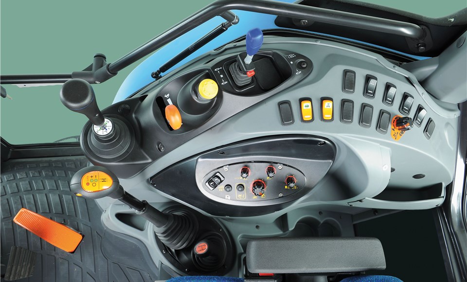 LANDFORCE TRANSMISSION
